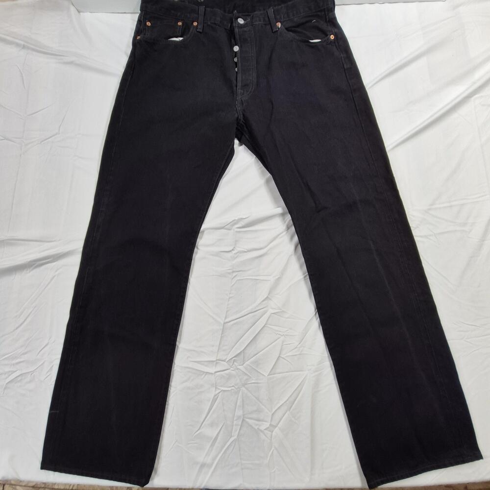 Levi’s 501 Black Jeans Button Fly Straight Leg W40 L34 Mens Made in Egypt Classi